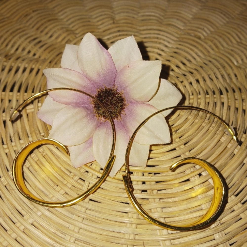 Anthropologie" look a like" Swirl Spiral threader